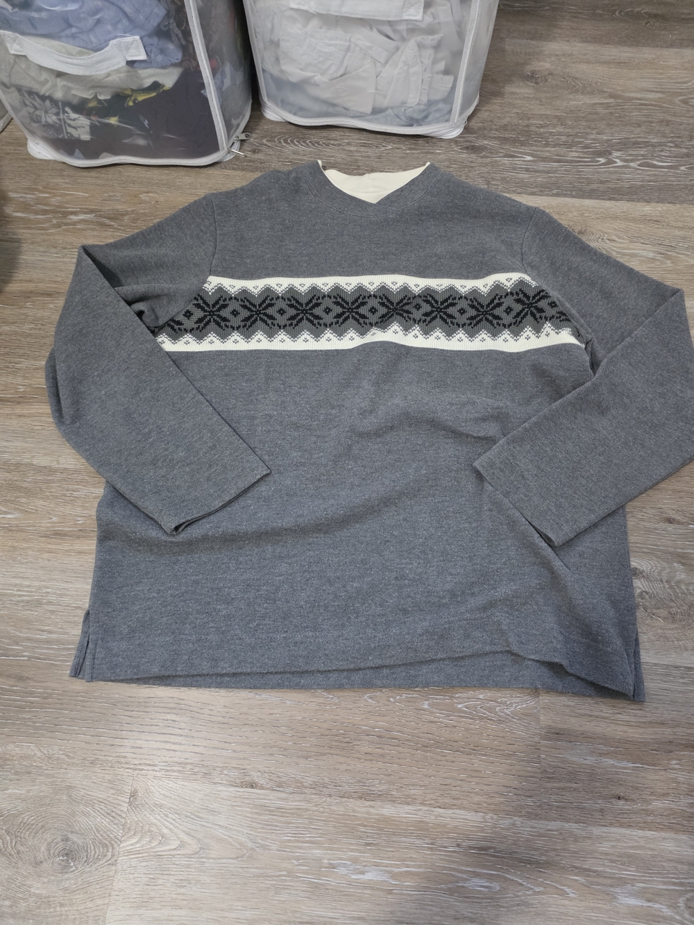Bobbie Brooks Gray Knit Sweater with Black & Cream Pattern - Picture 4 of 7